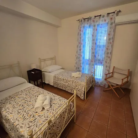 Casacettina Nyaraló